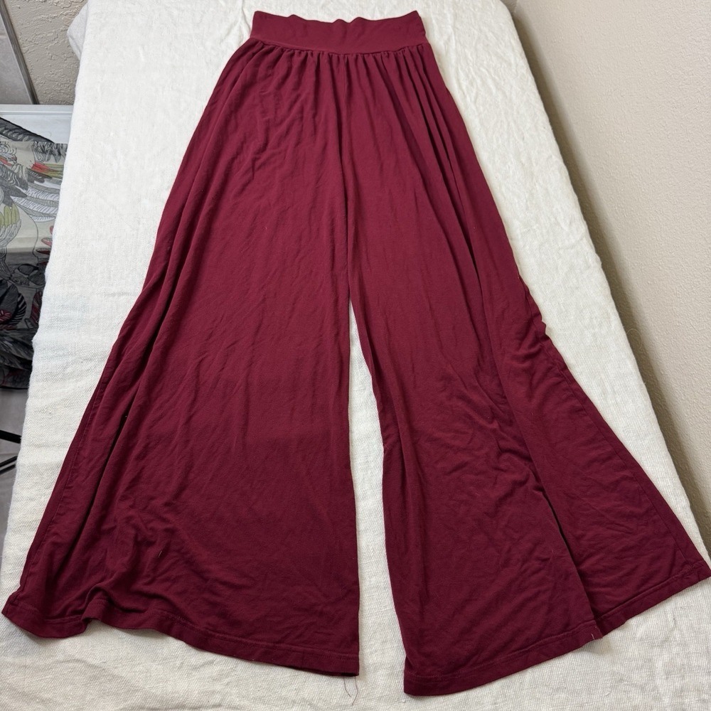 Ladies Wide Leg Yoga Pants Palazzo Size Small/Medium Burgundy Red Stretchy Soft